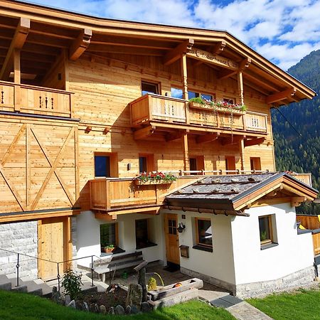 Landhaus Loeberbauer 图克斯 外观 照片